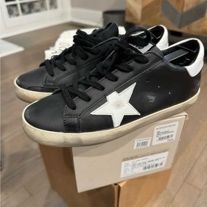 Golden Goose Sneakers. Super Star Classic Black/White.